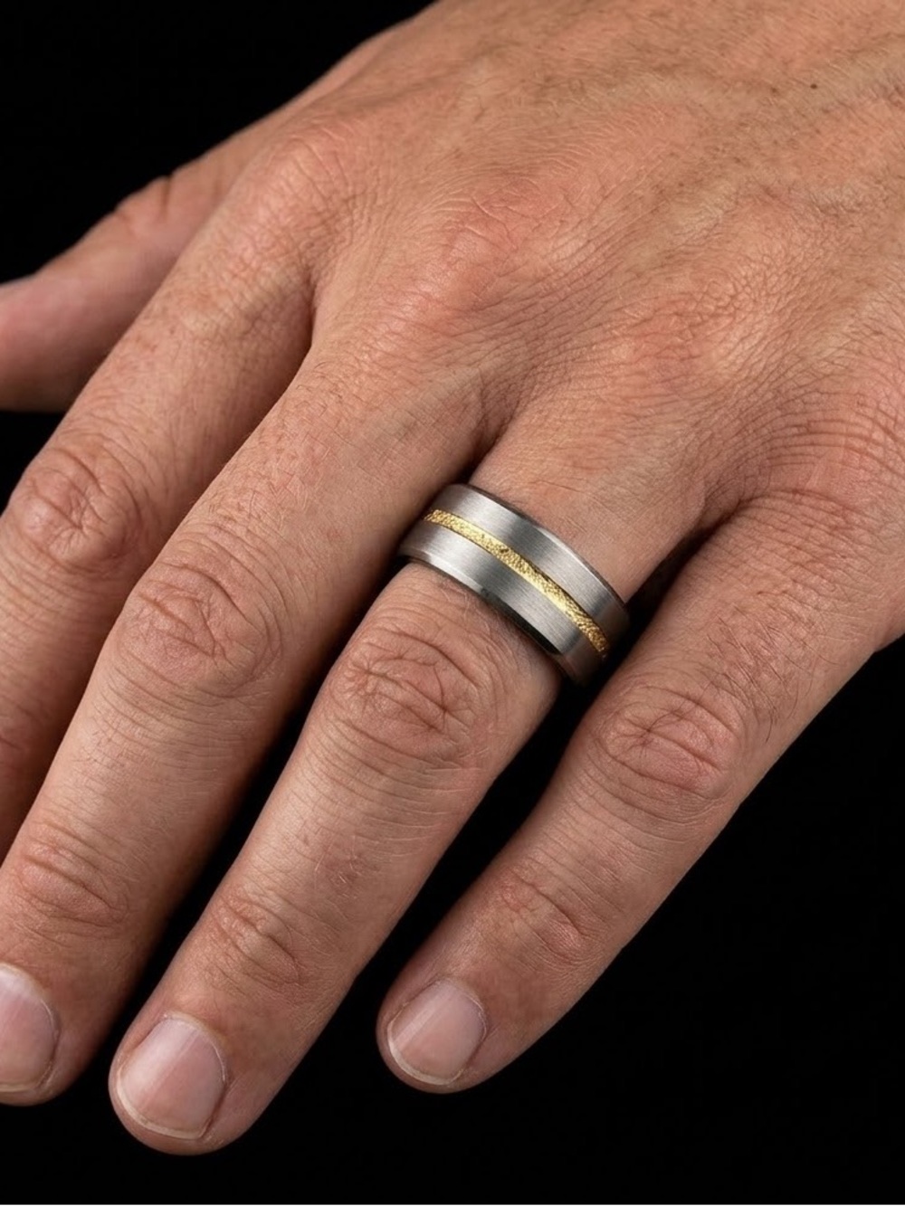 Men's two-tone brushed wedding band ring